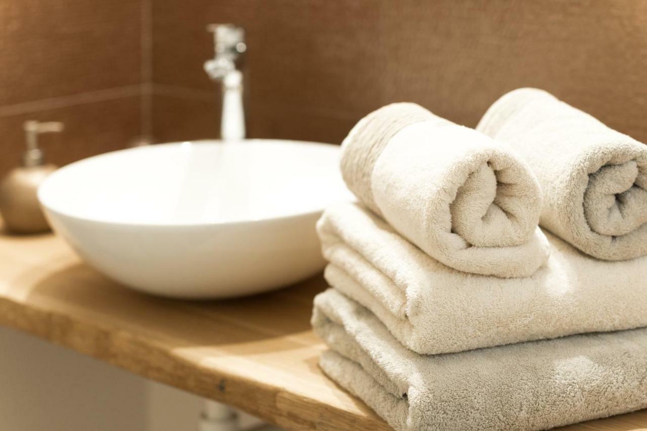 L'Attrap'Reves : Le Confort Hotelier, La Convivialite En Plus Ergersheim Экстерьер фото